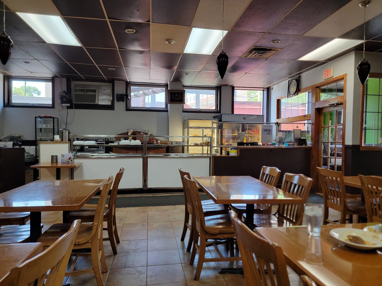 Karibu Restaurant