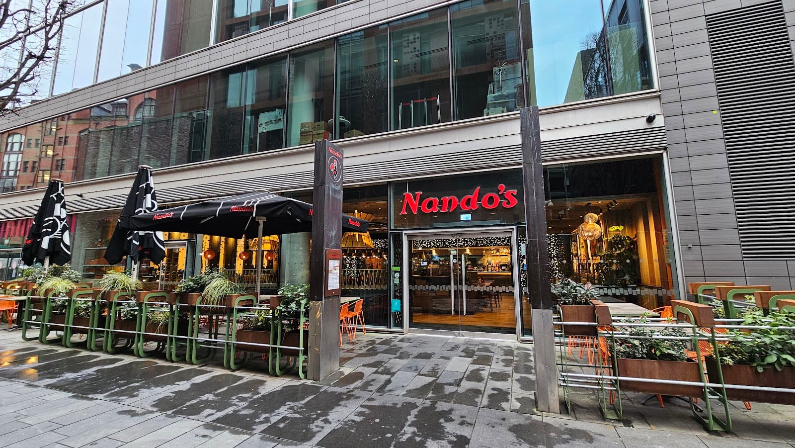 Nando's Manchester - Spinningfields