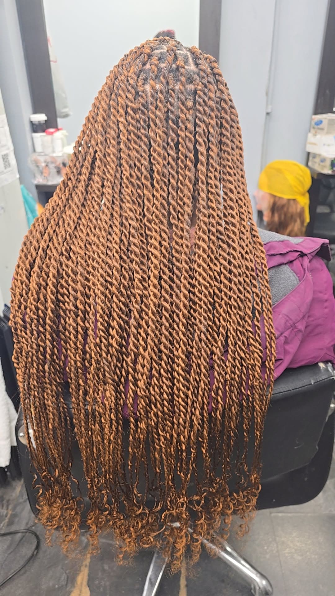 Professional afro hairdresser Brixton Naomi