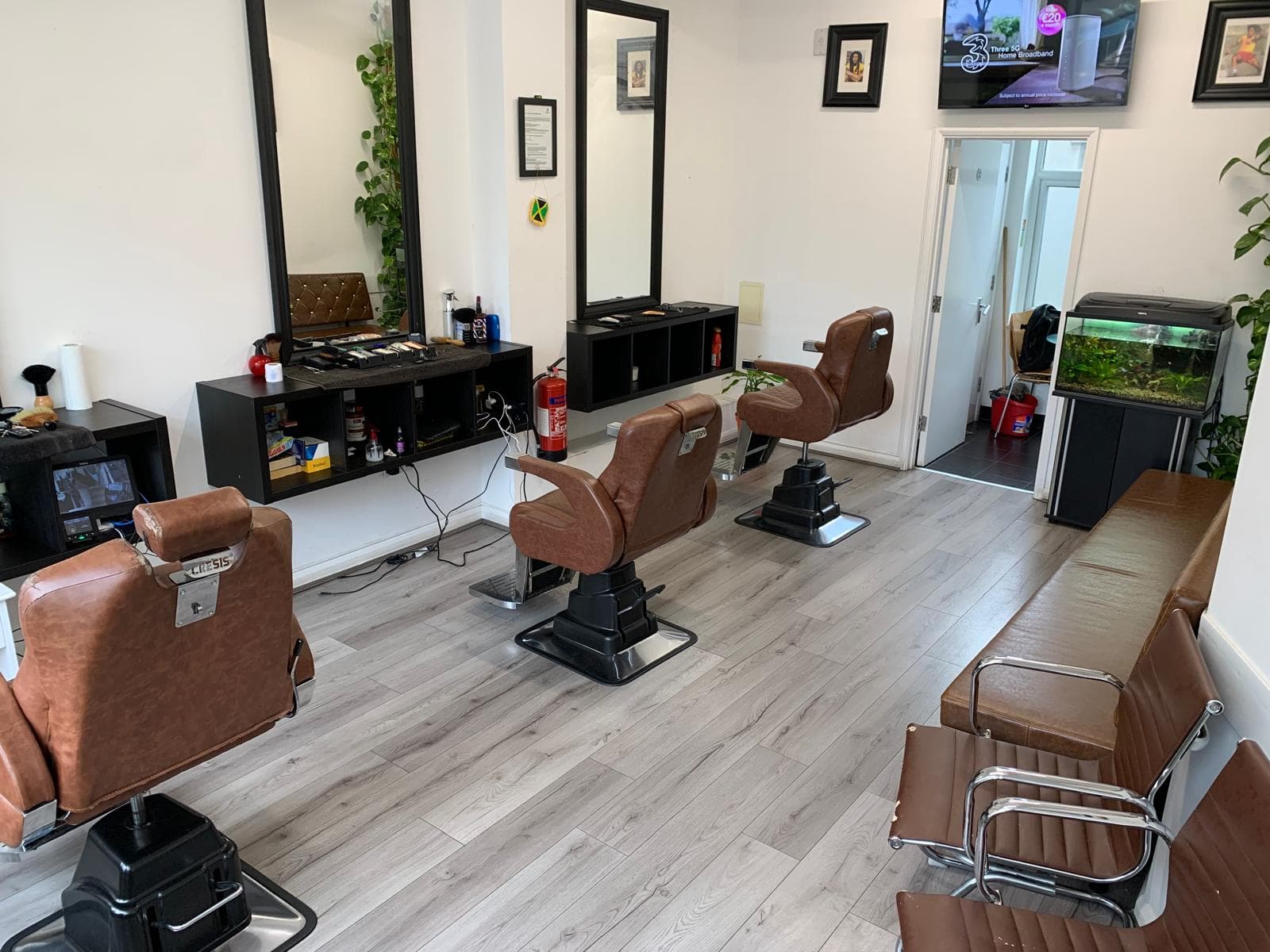 S&N Afro Caribbean & European Barbers