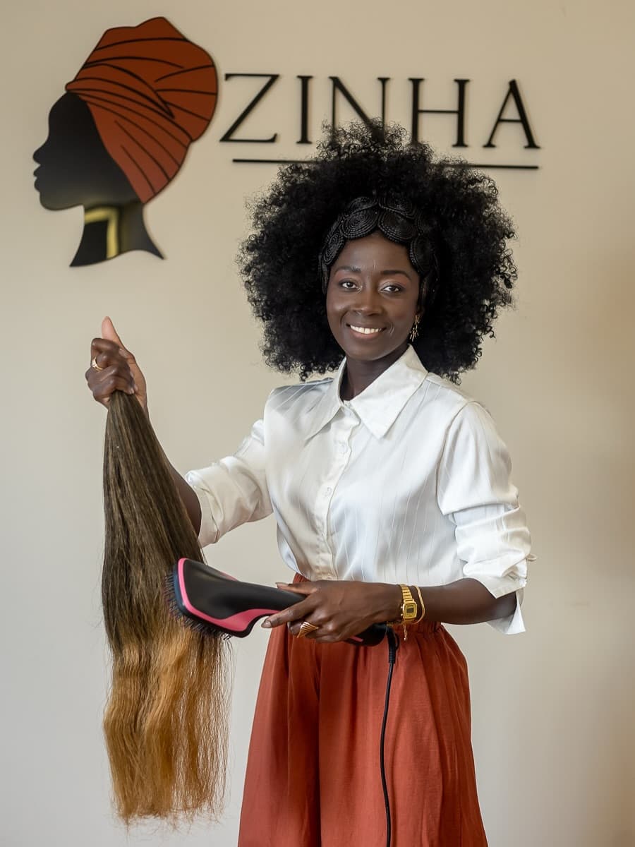 Zinha Ateliê Afro | Salão de Tranças | Trancista Africana